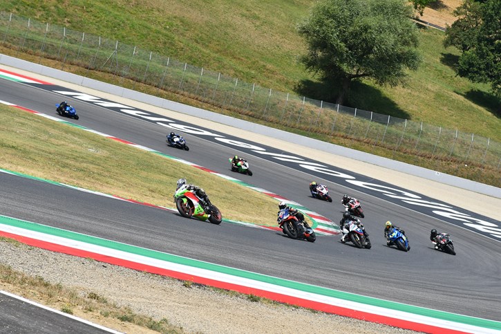 Στον αγώνα π[ου έγινε στη διάρκεια του Track Day κρατήσαμε για λίγο τη 2η θέση